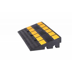 Járdaszegély rámpa