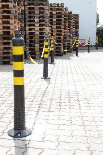 Rugalmas terelőoszlop-készlet lánccal